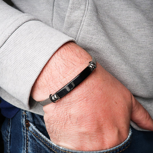 Merk "Linky" gegraveerd met naam, armband gemaakt van fijne linkband, roestvrij staal