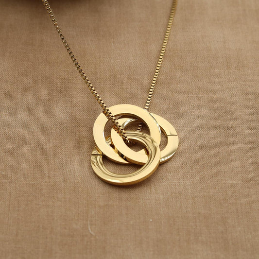 Halskette "Three Rings" - Ringe eng verschlungen