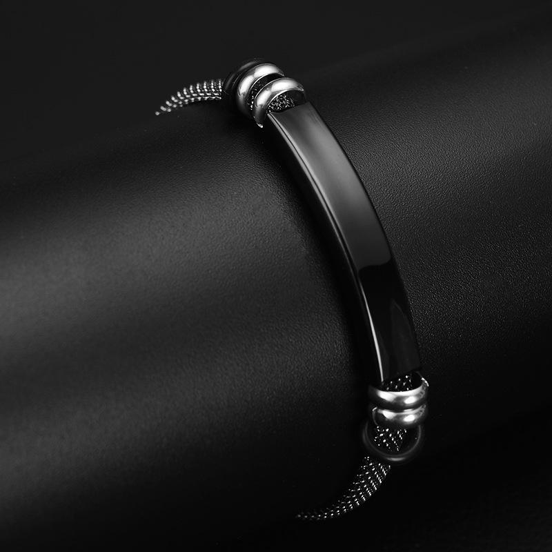 Armband mit Gravur aus Edelstahl schwarz